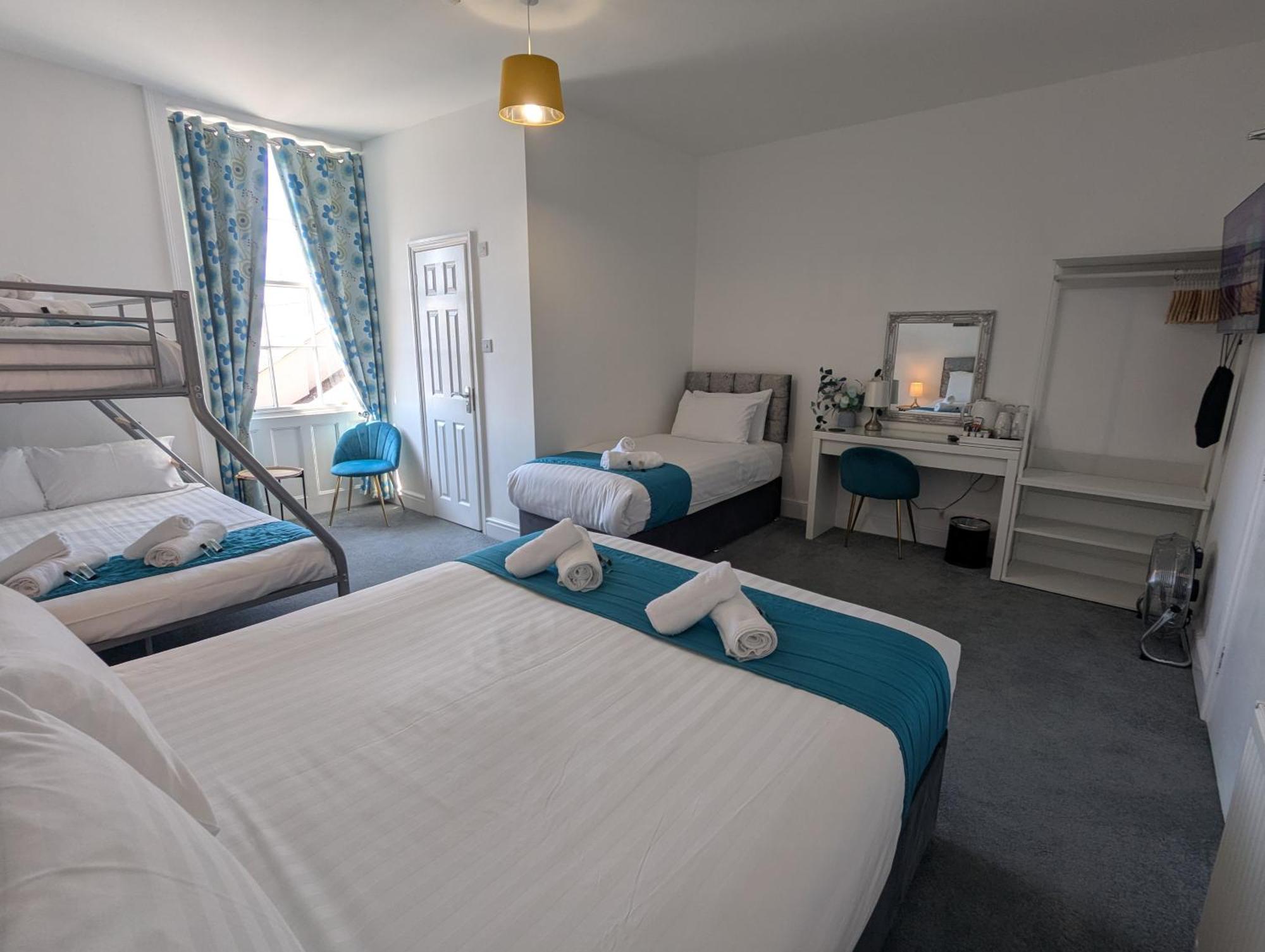Acqua Beach Weymouth Exterior photo